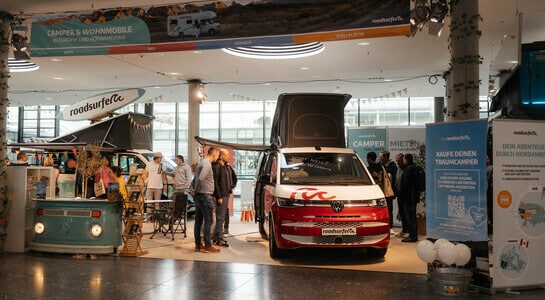 roadsurfer fair stand in Stuttgart.